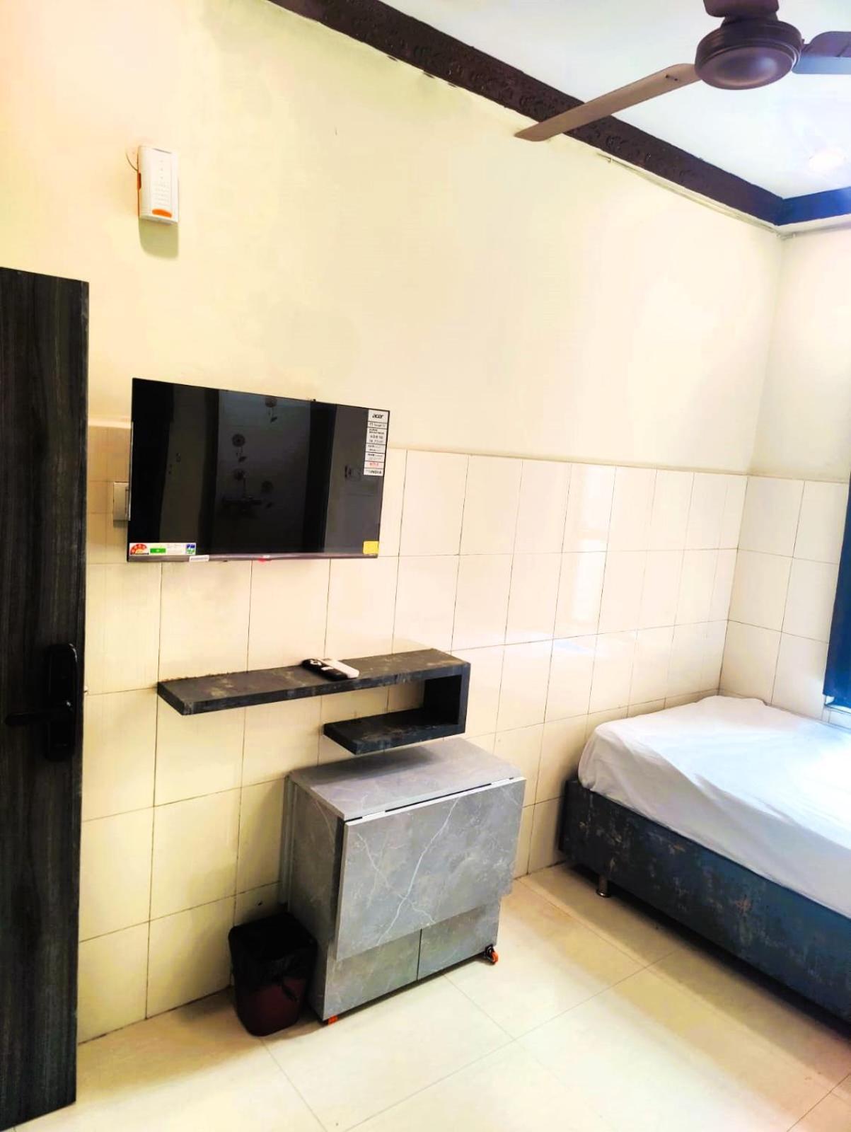 The Livin Residency Hotel Визакхапатнам Екстериор снимка